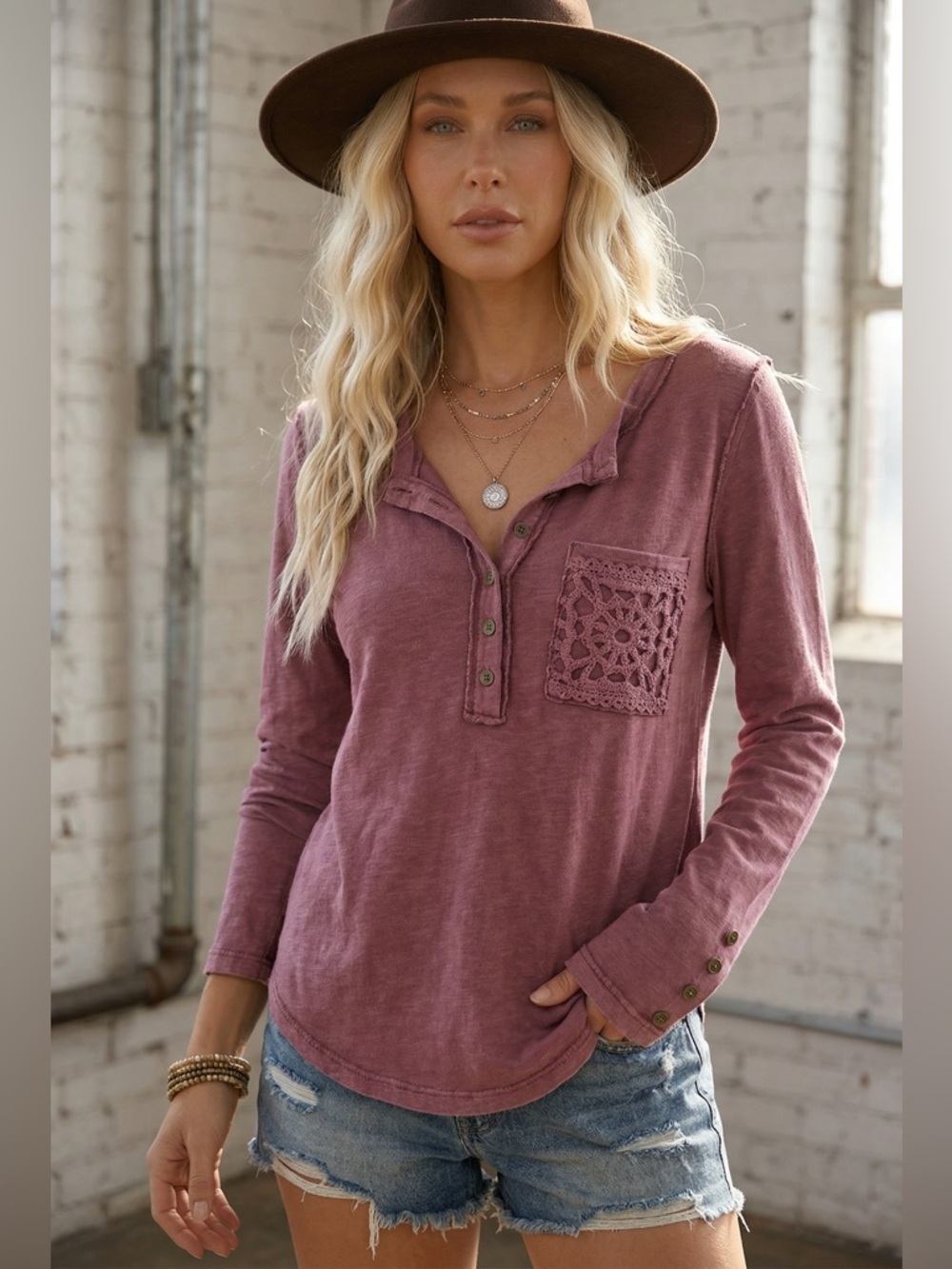 NWT Boho Free Spirit Gypsy Style Crochet Pocket Henley Long Sleeve Tee Top Shirt